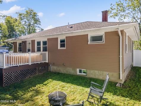 38 Loralee Drive Colonie NY 12205