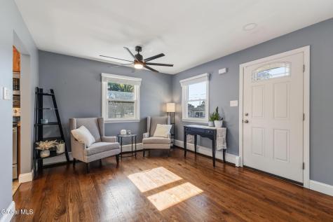 38 Loralee Drive Colonie NY 12205