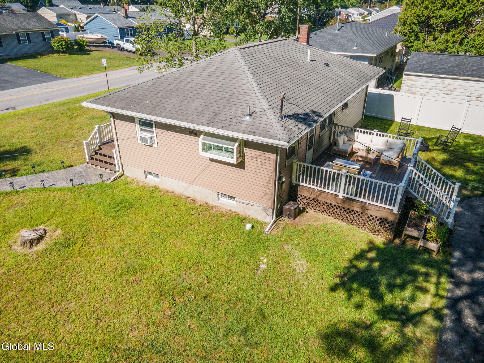 38 Loralee Drive Colonie NY 12205