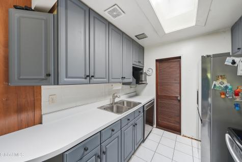 22 Pinewood Road Guilderland NY 12084