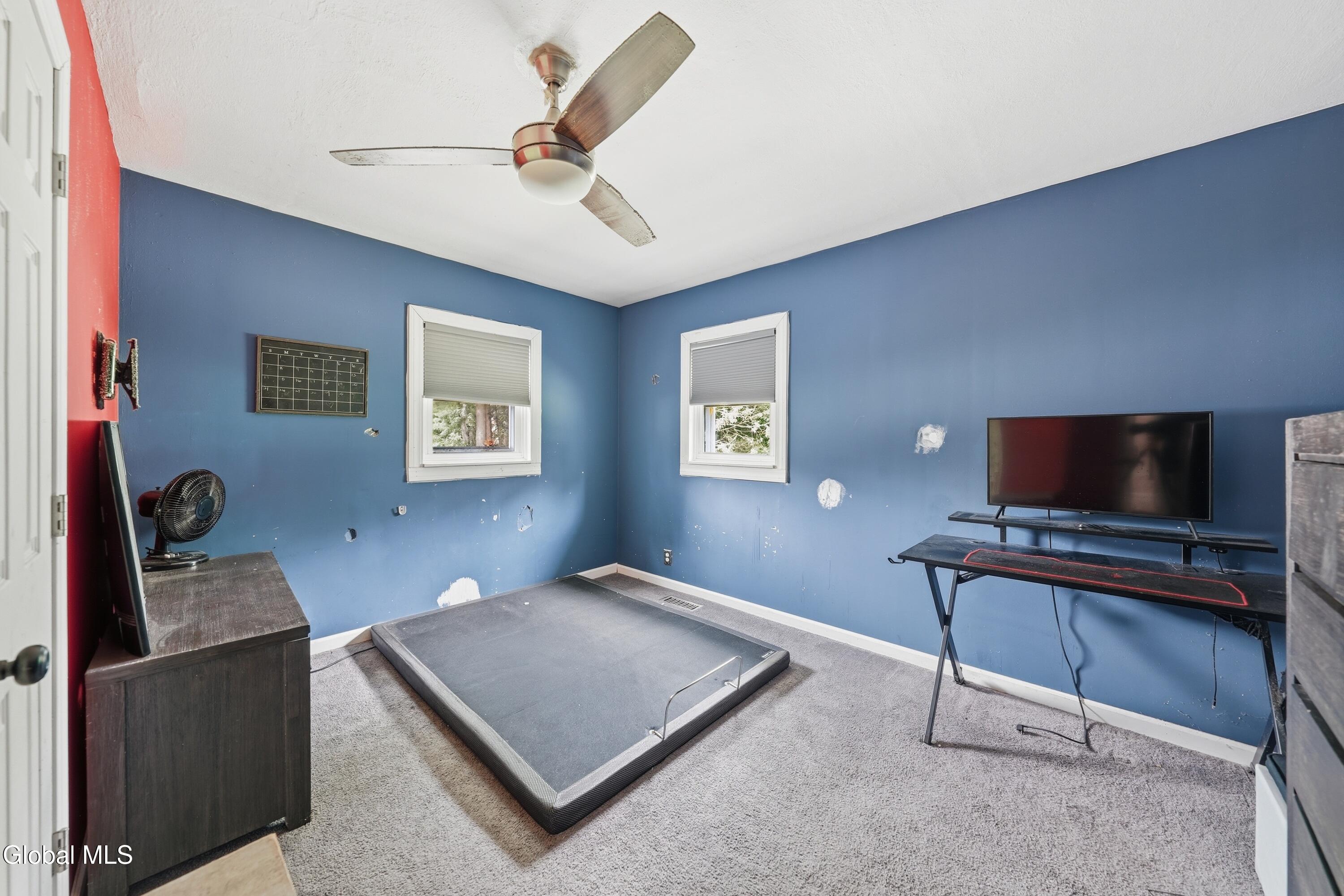 22 Pinewood Road Guilderland NY 12084