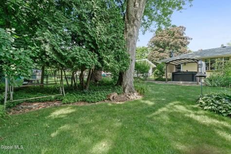 20 Arthur Terrace Slingerlands NY 12159