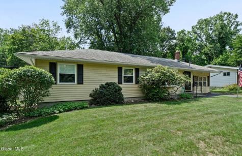 20 Arthur Terrace Slingerlands NY 12159