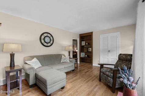 20 Arthur Terrace Slingerlands NY 12159