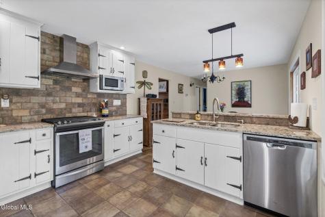 20 Arthur Terrace Slingerlands NY 12159