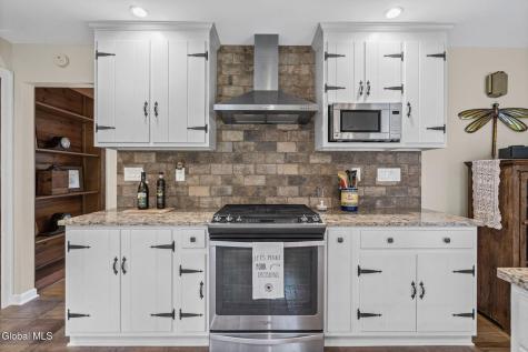 20 Arthur Terrace Slingerlands NY 12159