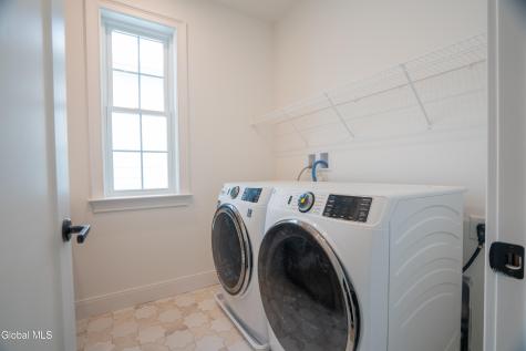 1390 Route 9p Saratoga Springs NY 12866