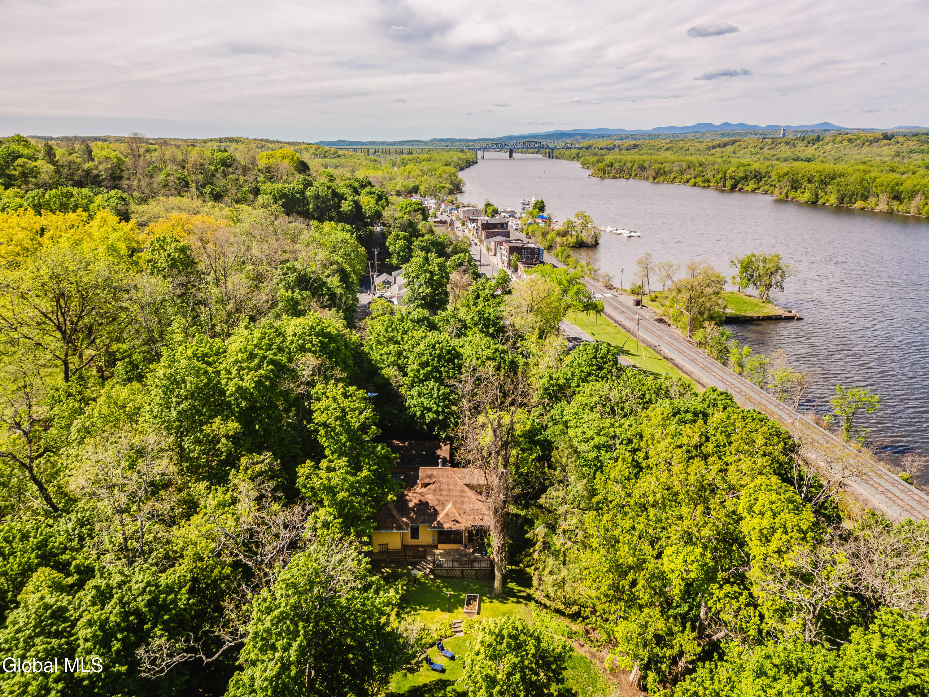 4 1st Street Castleton On Hudson NY 12033