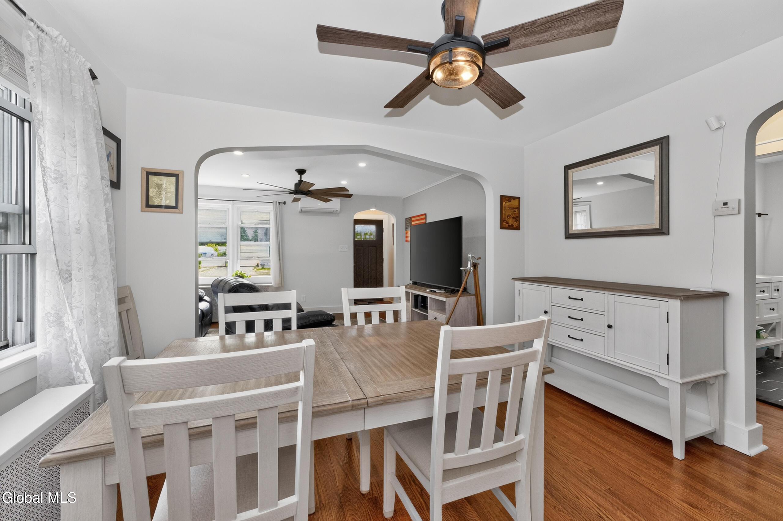 2015 Ferguson Street Schenectady NY 12303