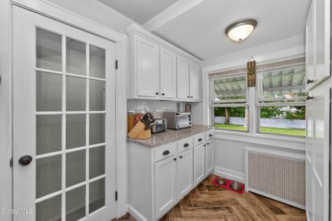 2015 Ferguson Street Schenectady NY 12303