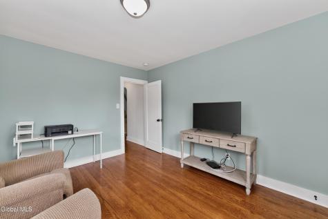 2015 Ferguson Street Schenectady NY 12303