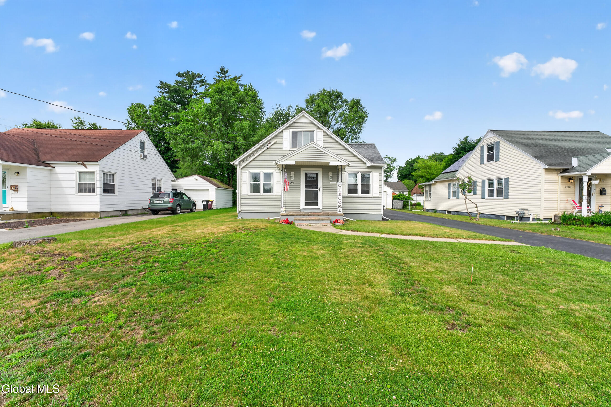 2015 Ferguson Street Schenectady NY 12303