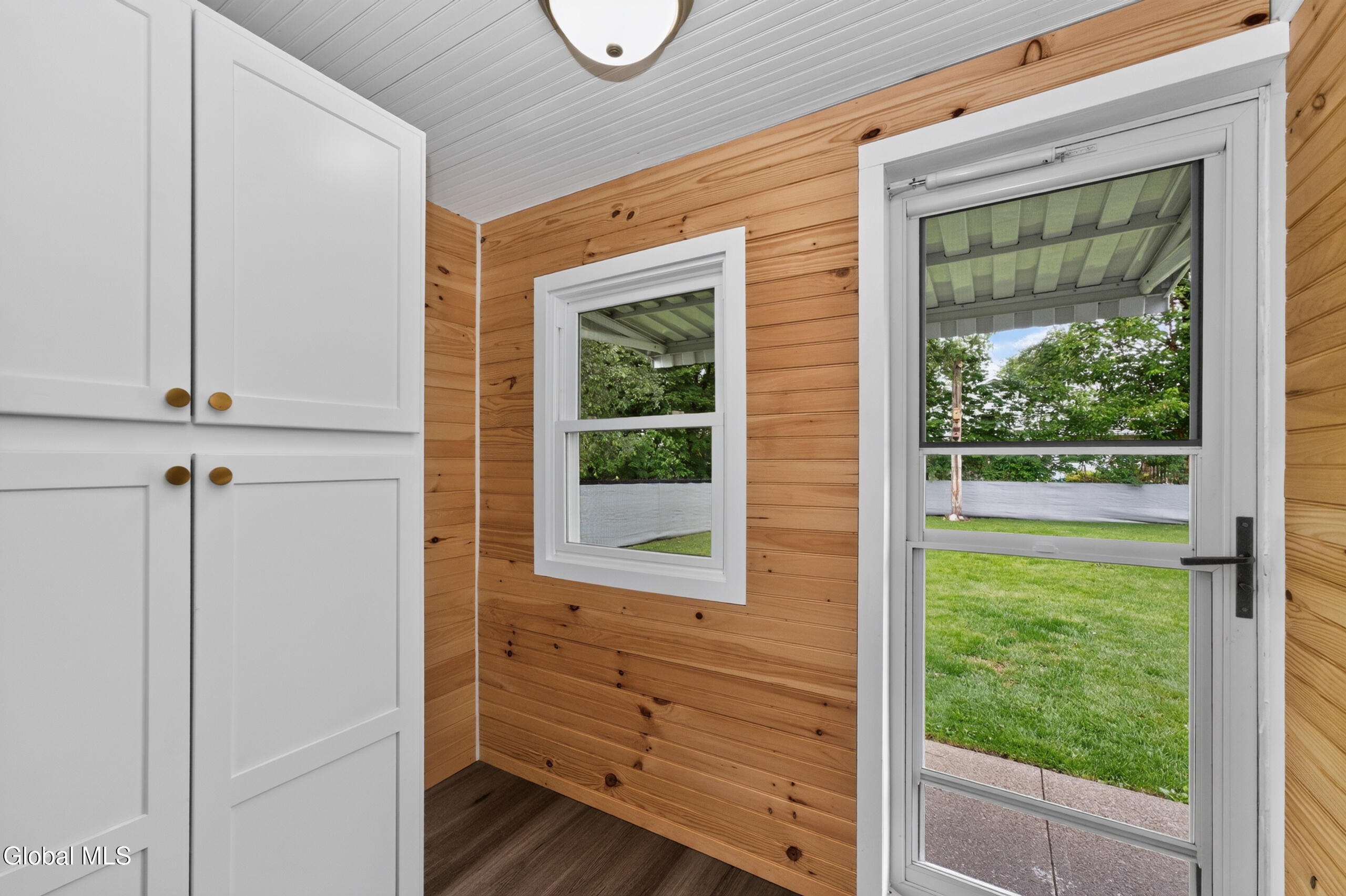 2015 Ferguson Street Schenectady NY 12303