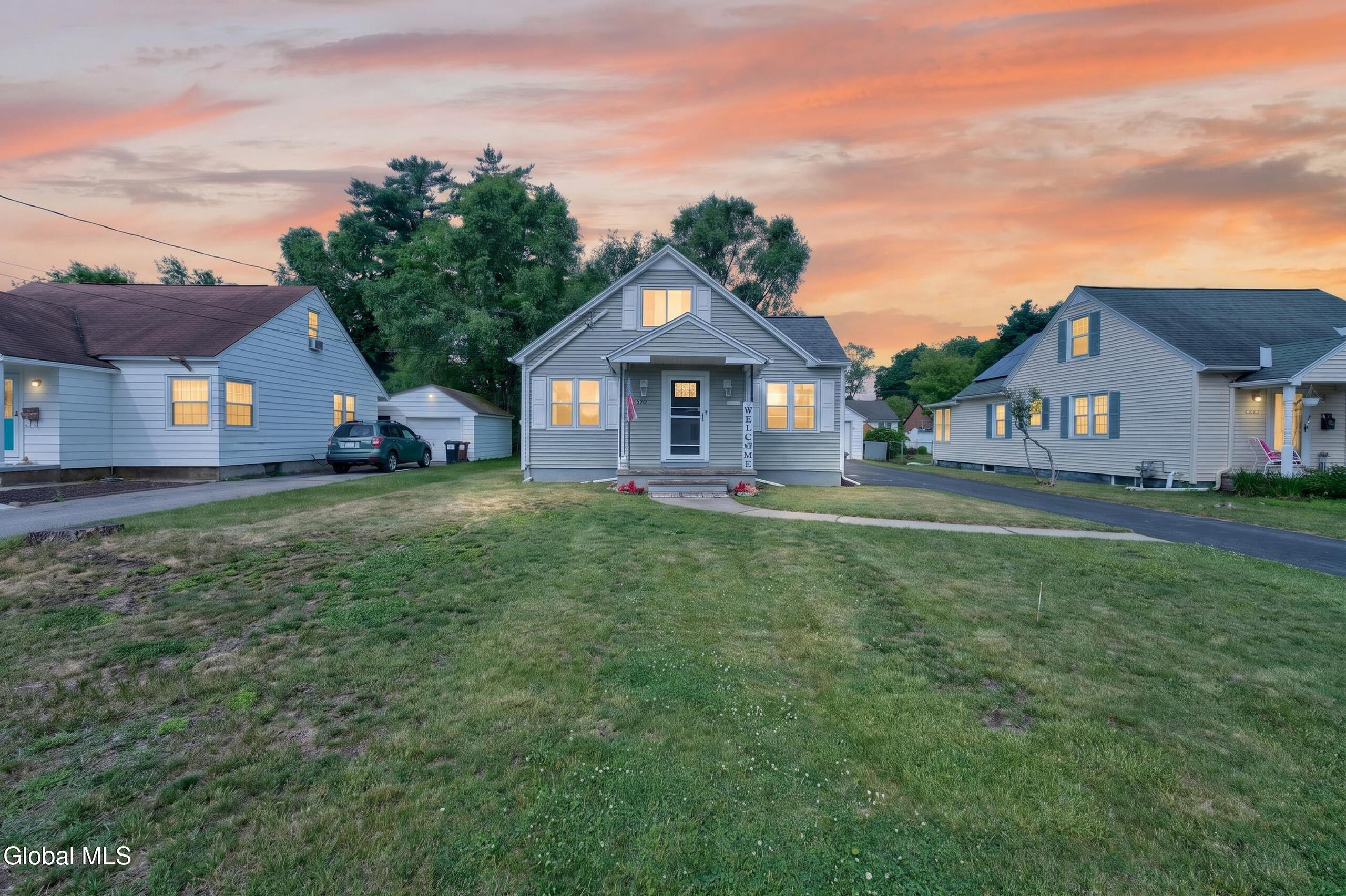 2015 Ferguson Street Schenectady NY 12303