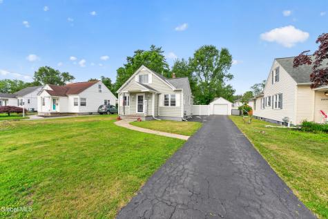 2015 Ferguson Street Schenectady NY 12303