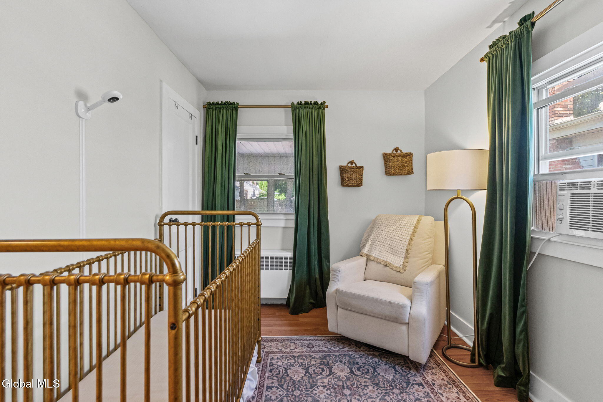 24 Westlyn Court Albany NY 12203