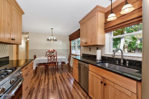 3 Kenyon Drive Colonie NY 12205