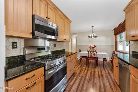 3 Kenyon Drive Colonie NY 12205