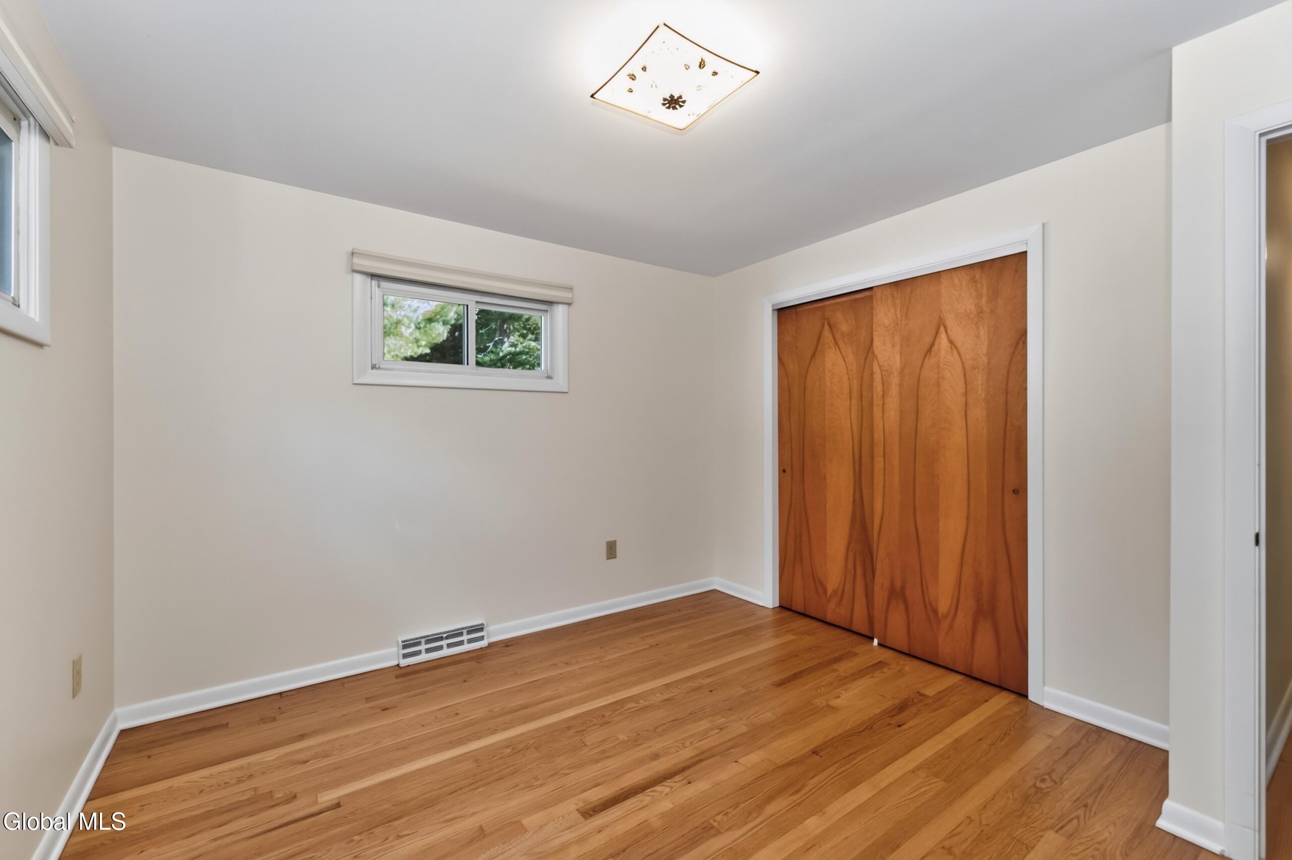 3 Kenyon Drive Colonie NY 12205