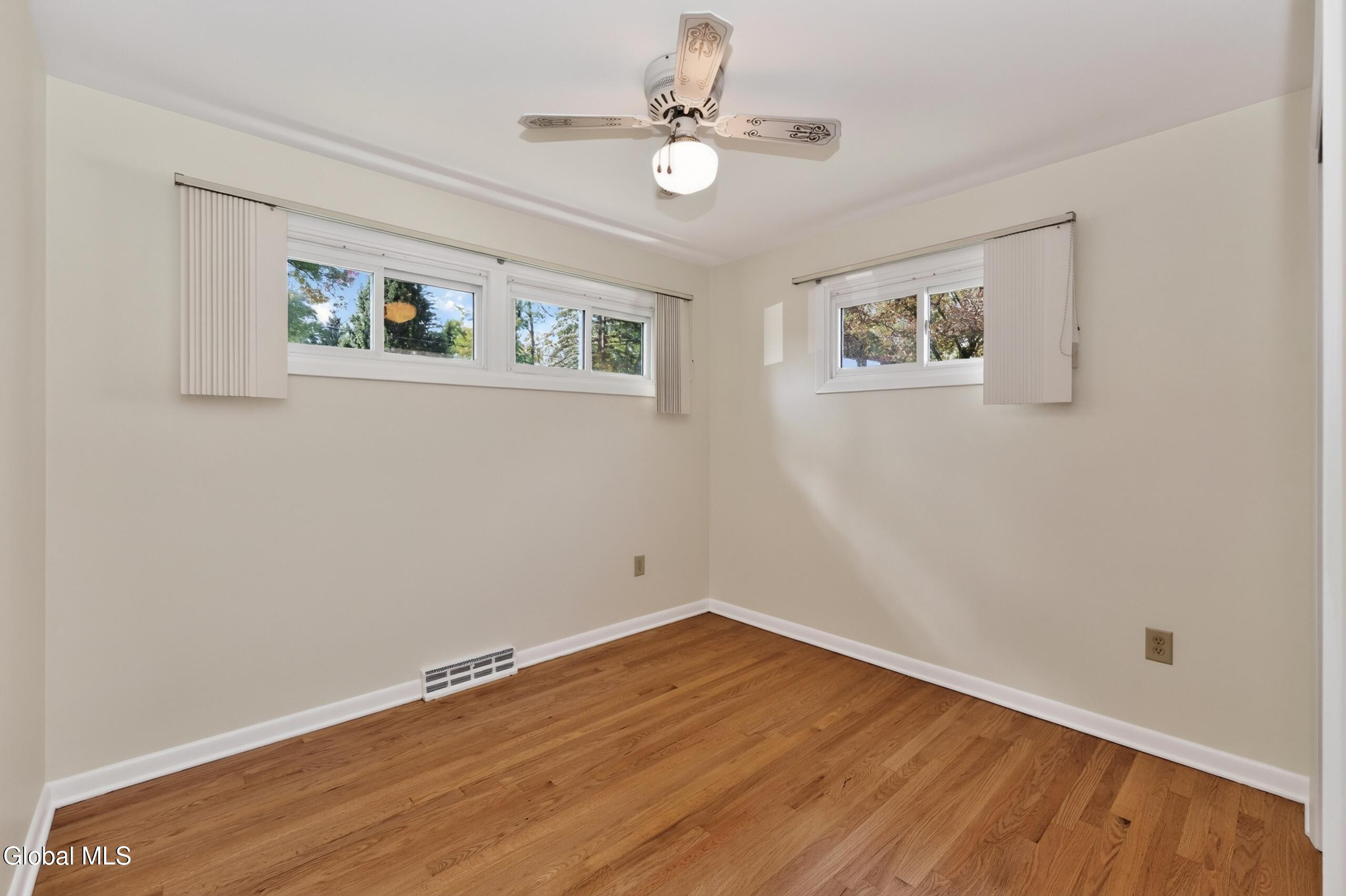 3 Kenyon Drive Colonie NY 12205