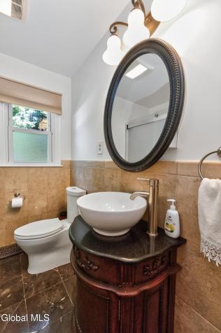 3 Kenyon Drive Colonie NY 12205