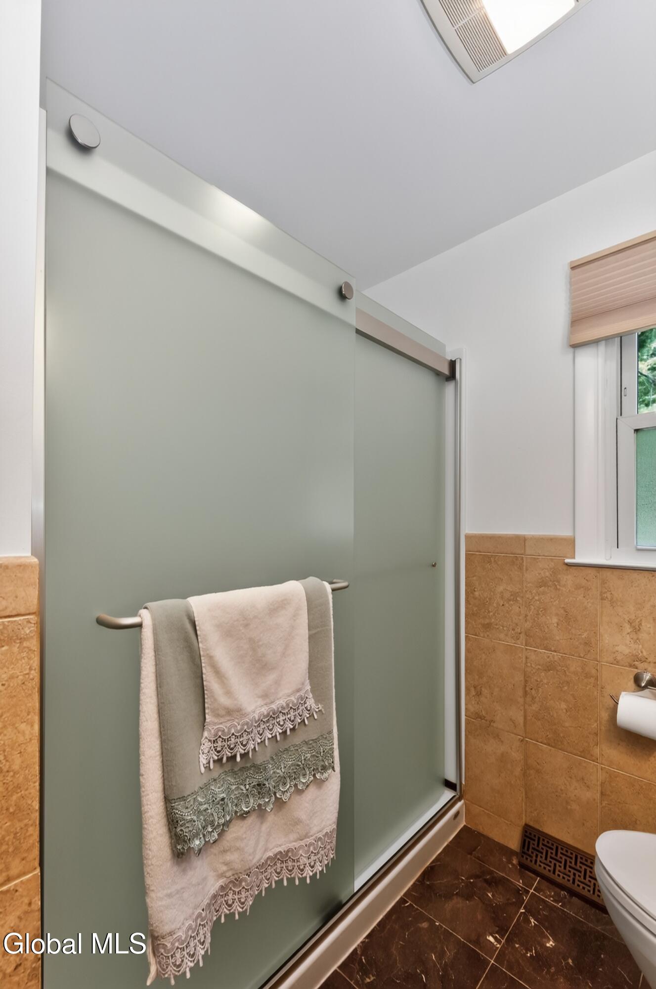 3 Kenyon Drive Colonie NY 12205