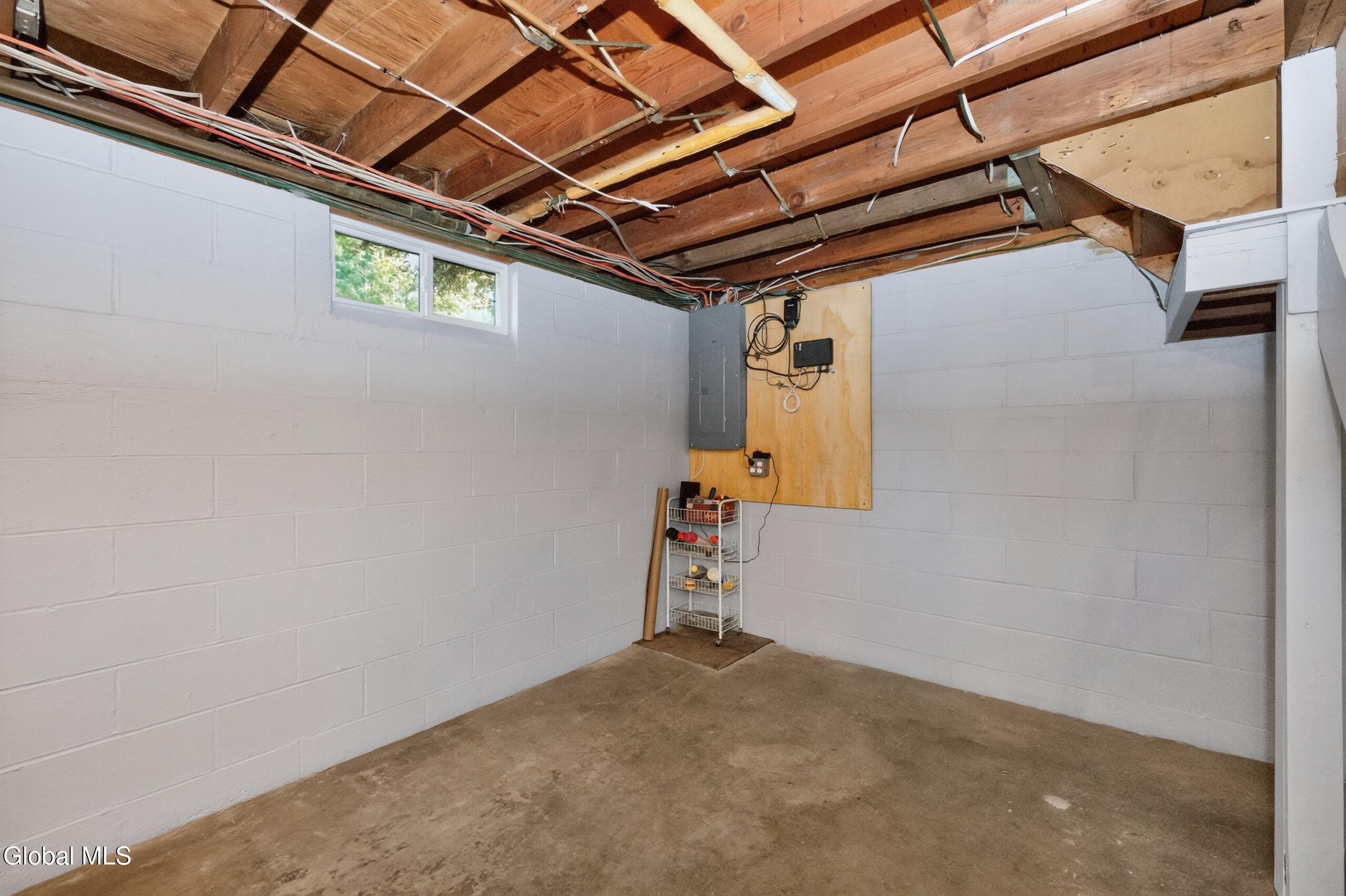 3 Kenyon Drive Colonie NY 12205