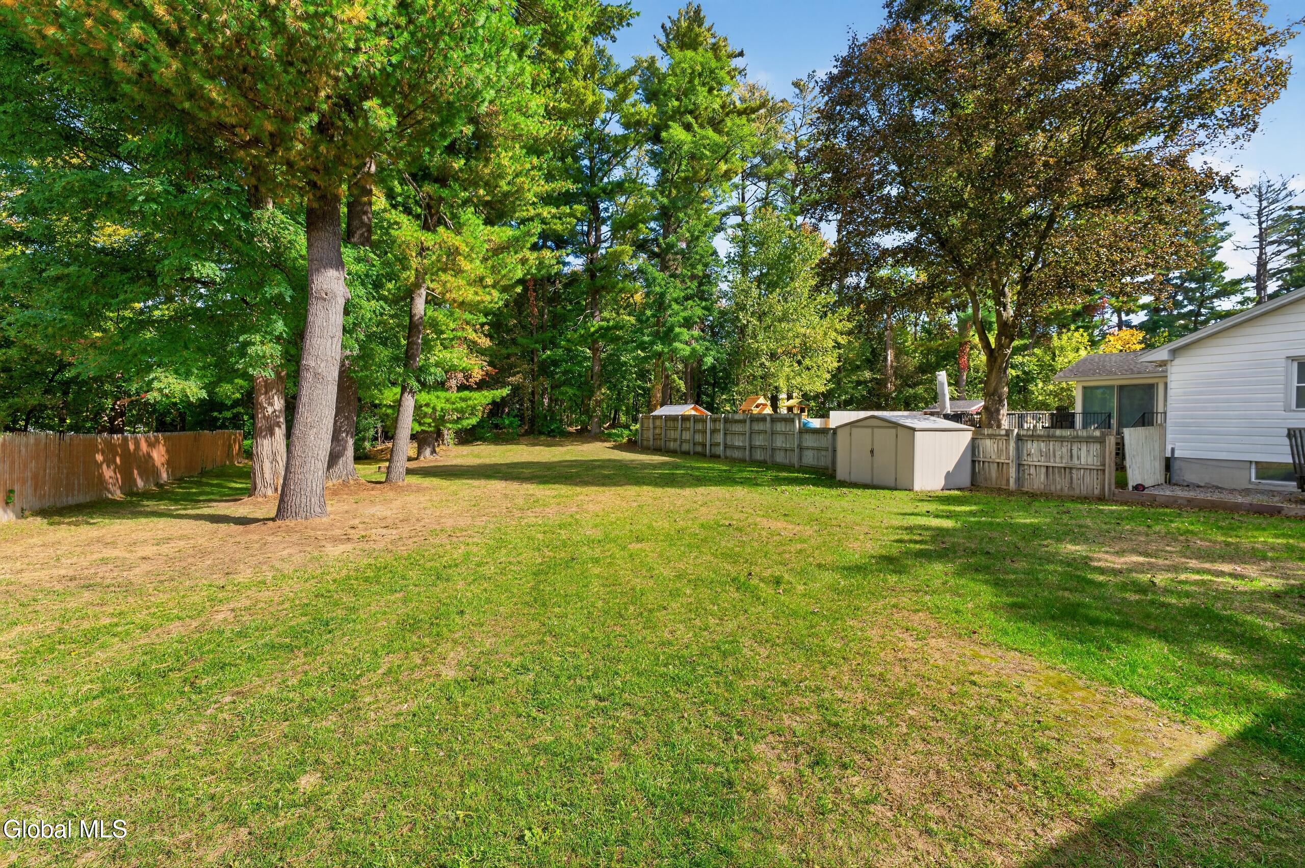 3 Kenyon Drive Colonie NY 12205