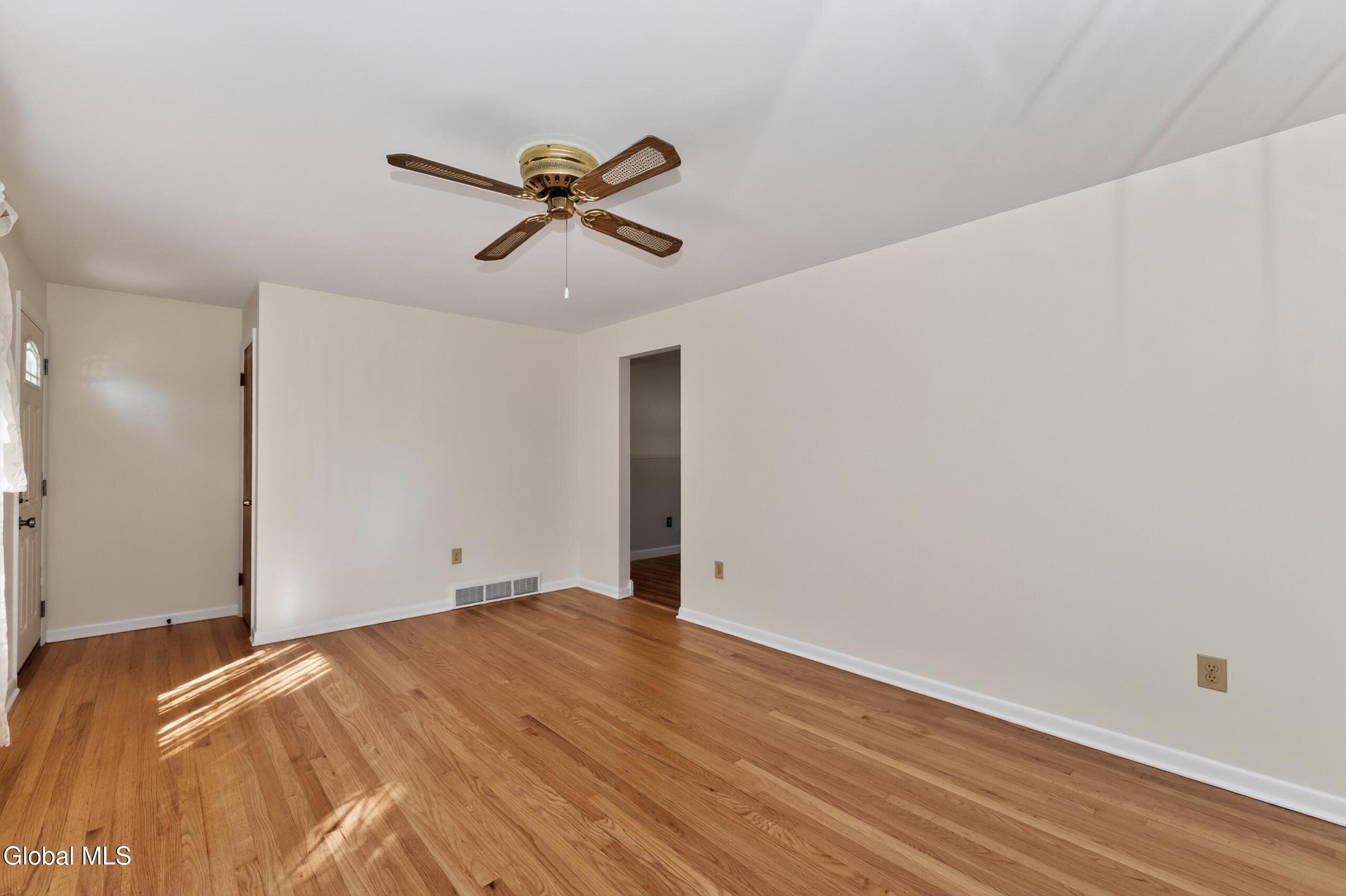 3 Kenyon Drive Colonie NY 12205