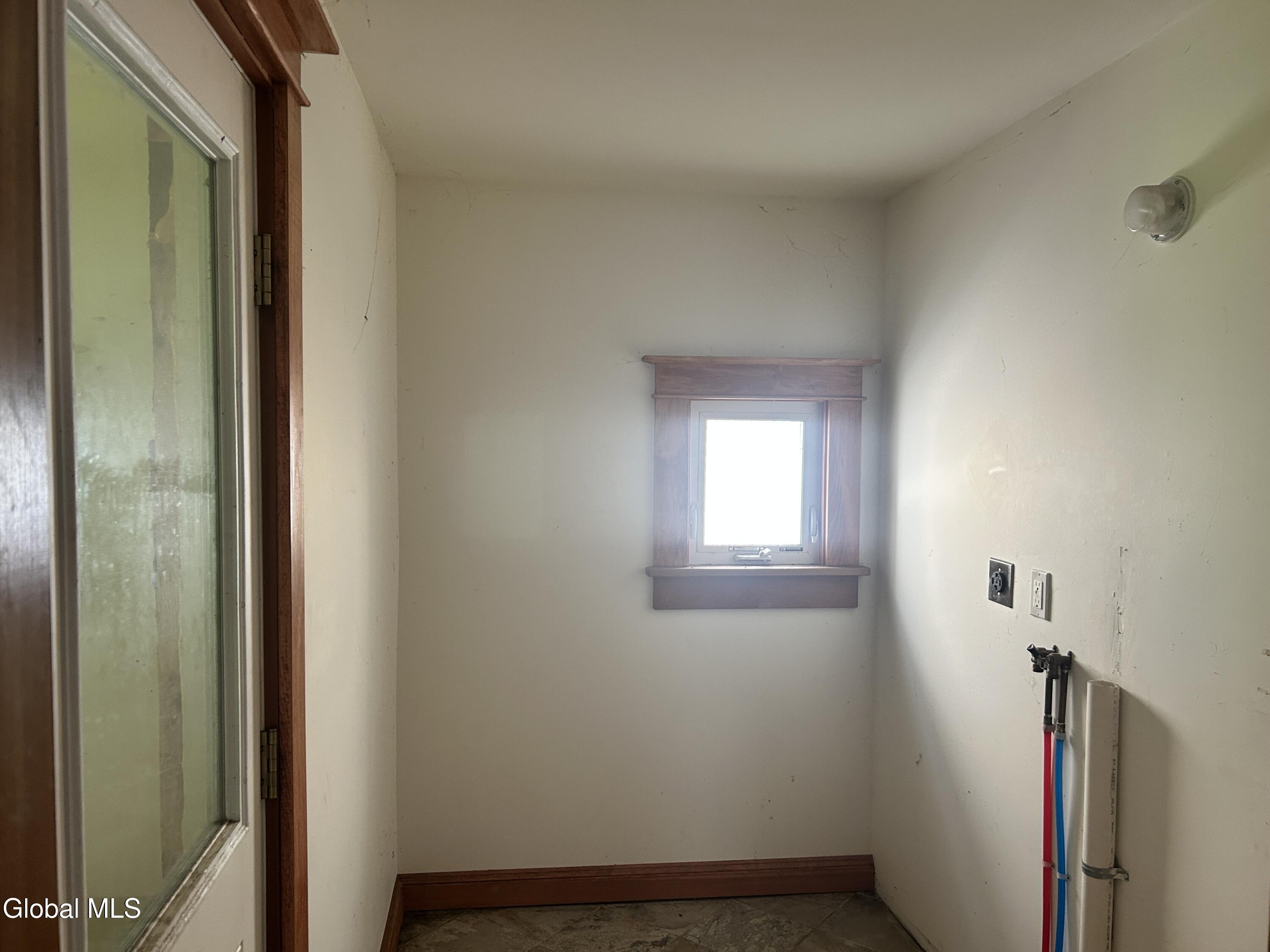 16 River Street Schenectady NY 12305