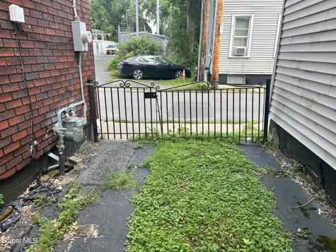 16 River Street Schenectady NY 12305