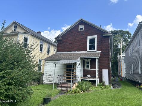 16 River Street Schenectady NY 12305