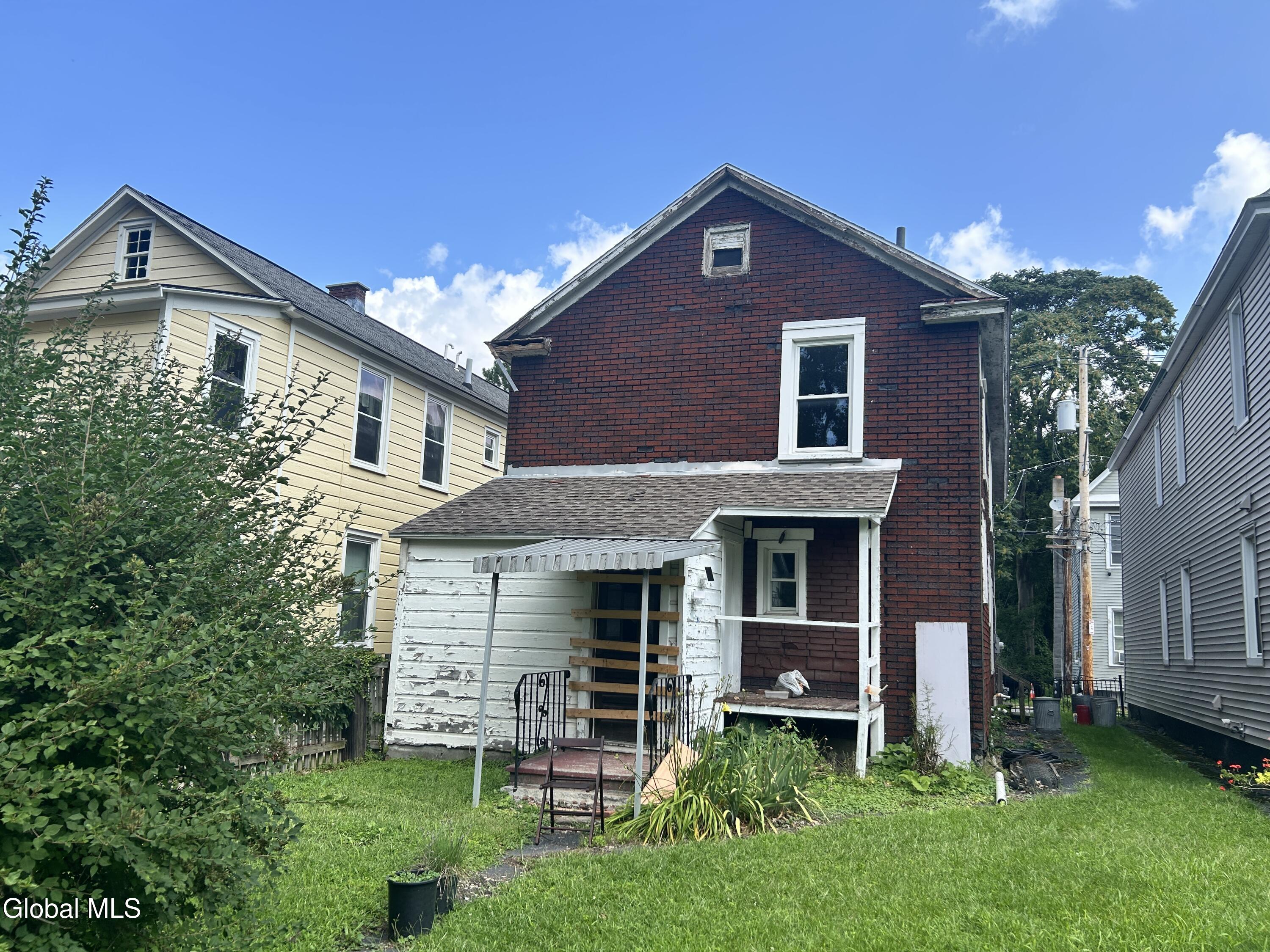 16 River Street Schenectady NY 12305