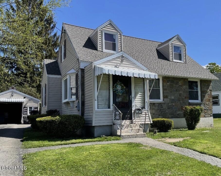 4 Woodrow Road Amsterdam NY 12010