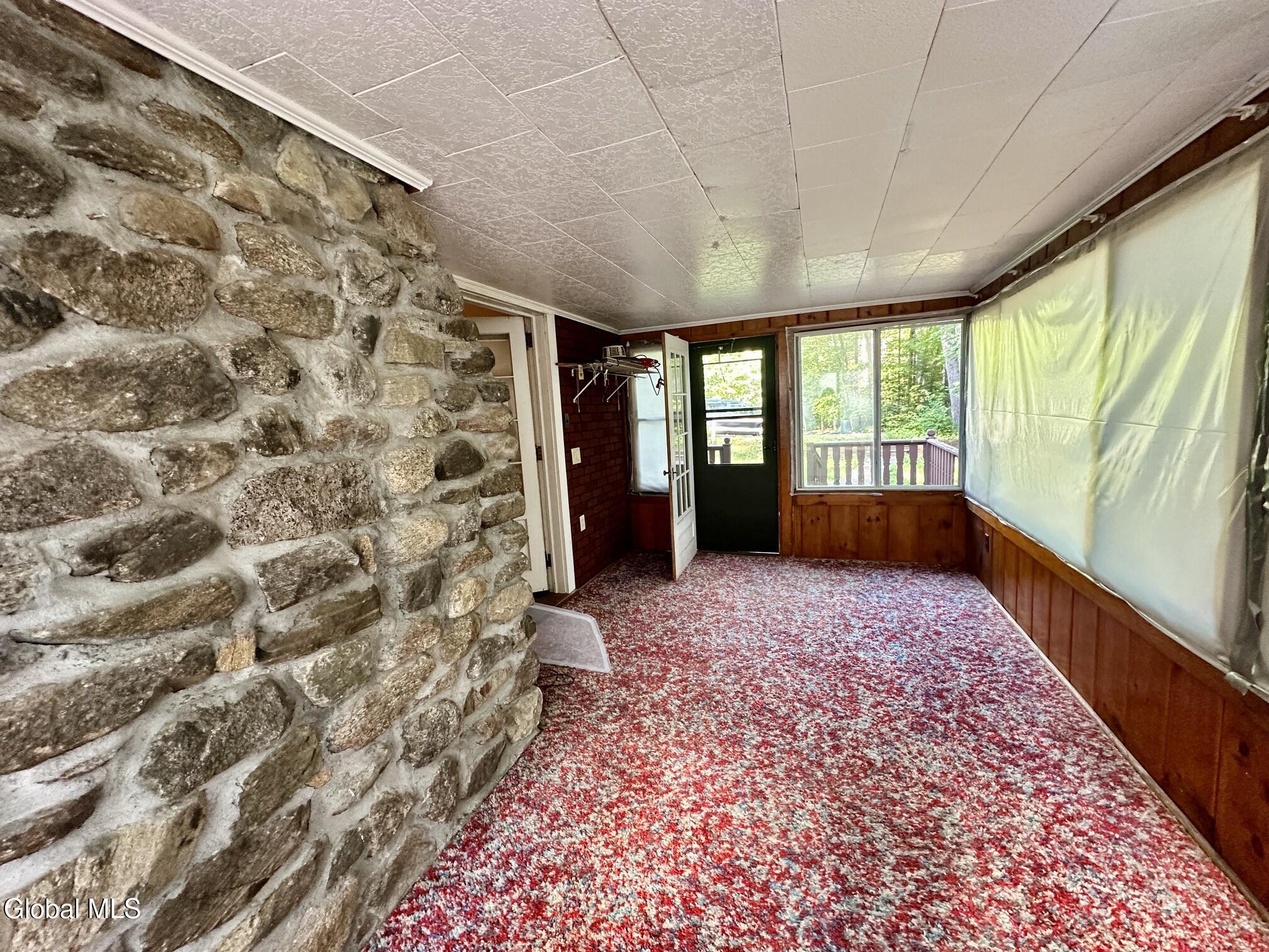 41 Dubois Lane Lake Luzerne NY 12846