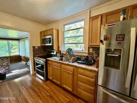 41 Dubois Lane Lake Luzerne NY 12846