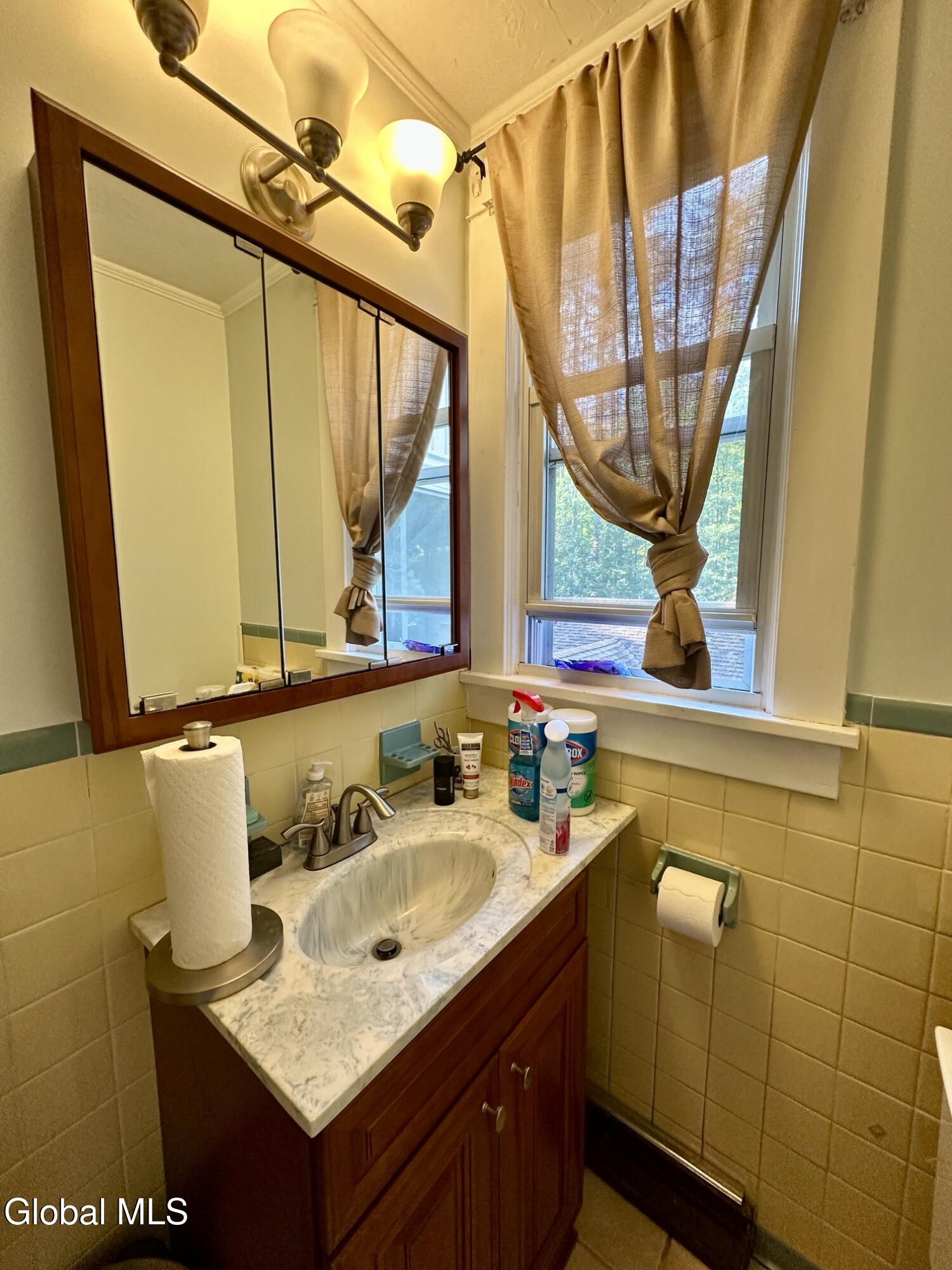 41 Dubois Lane Lake Luzerne NY 12846