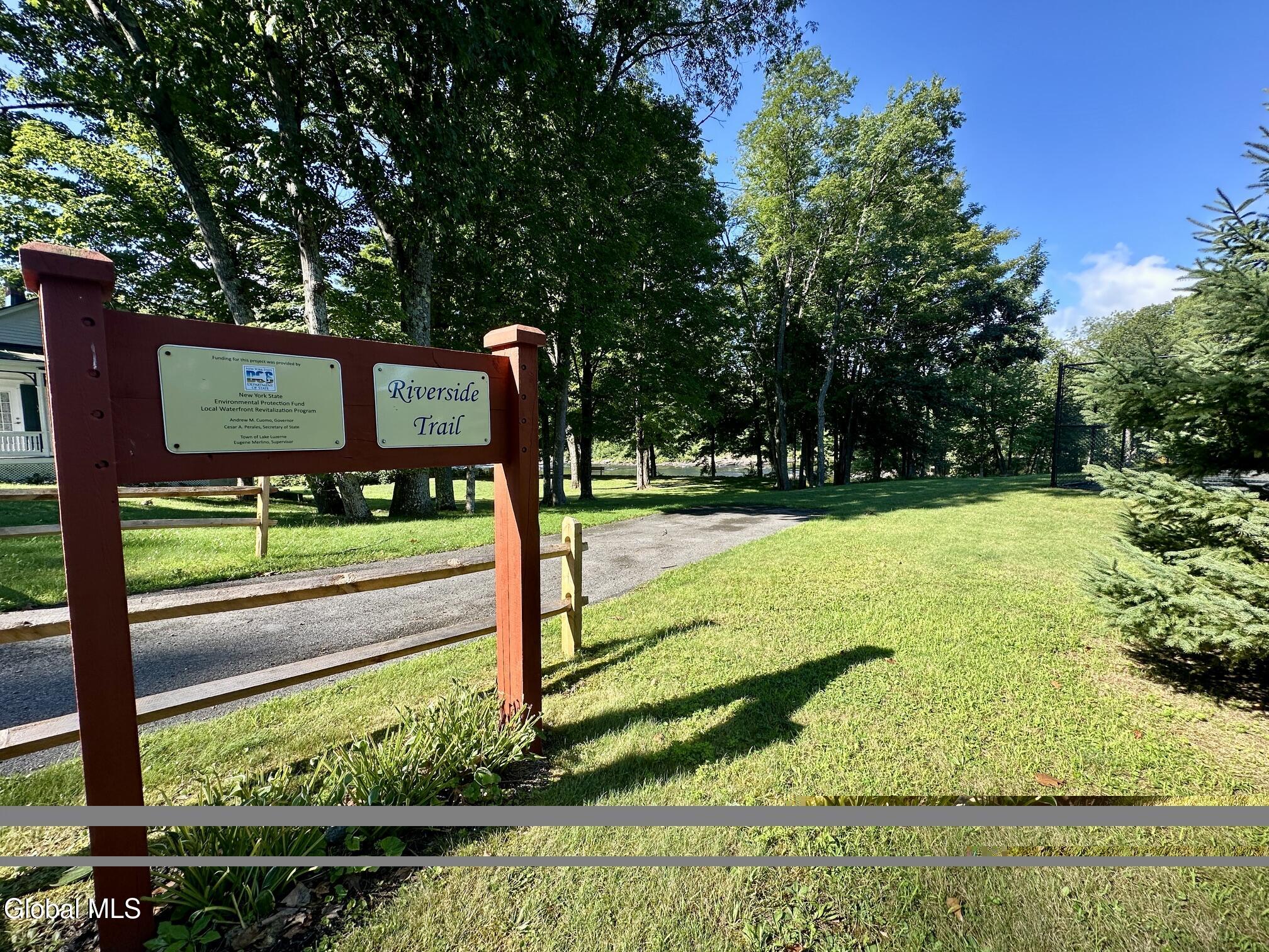41 Dubois Lane Lake Luzerne NY 12846