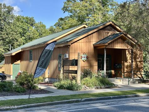 41 Dubois Lane Lake Luzerne NY 12846