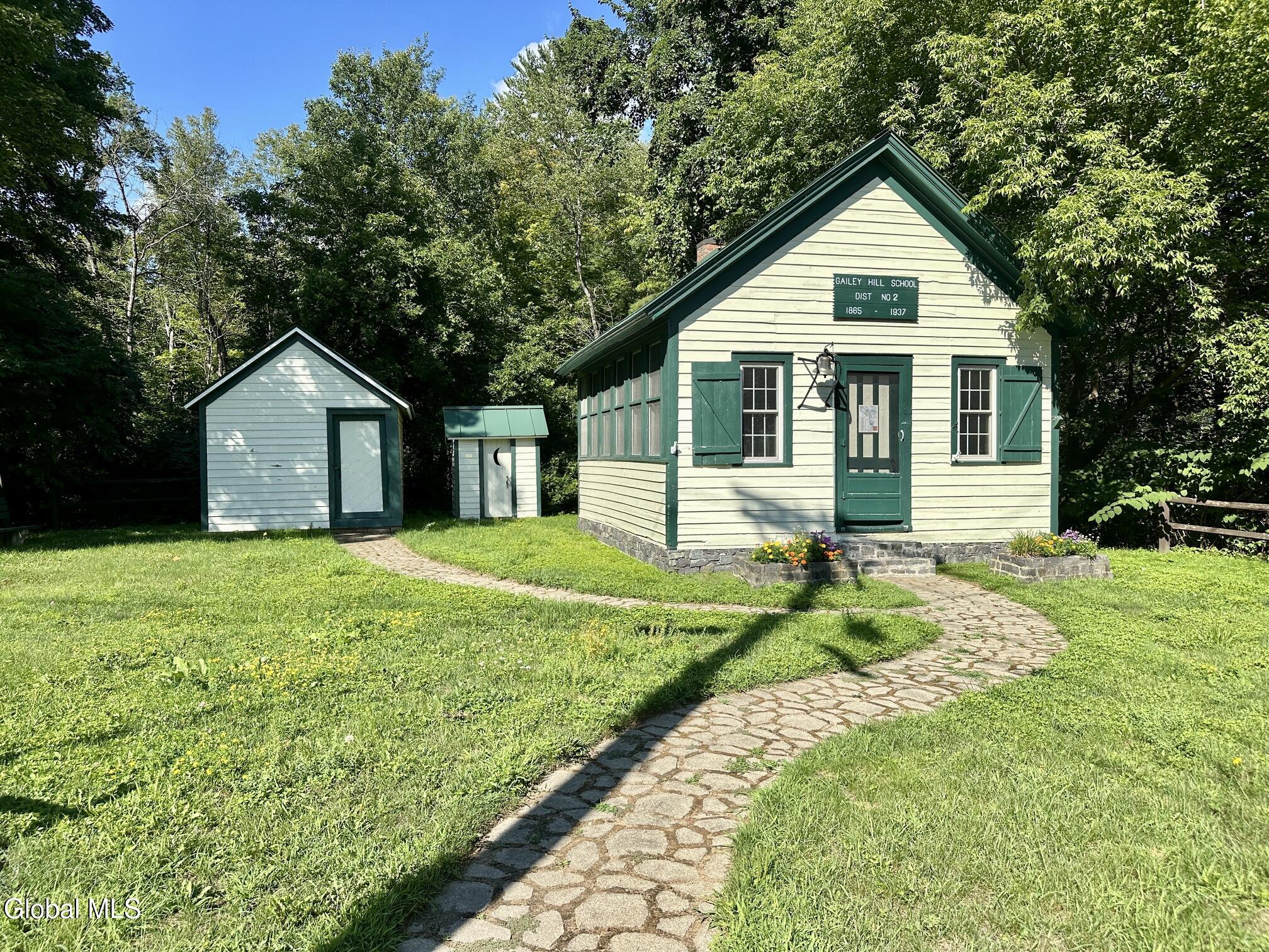 41 Dubois Lane Lake Luzerne NY 12846