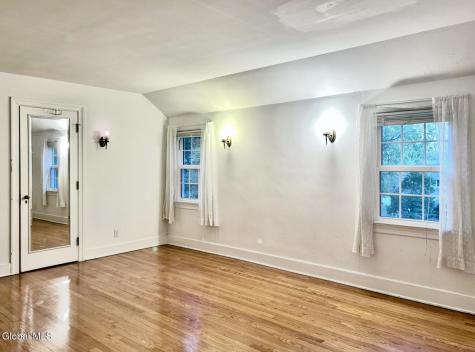 148 Brunswick Road Troy NY 12180