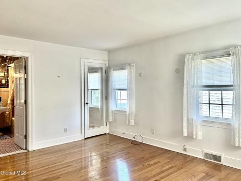 148 Brunswick Road Troy NY 12180
