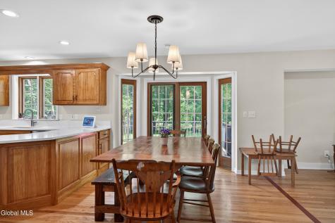 267 Bender Lane Glenmont NY 12077