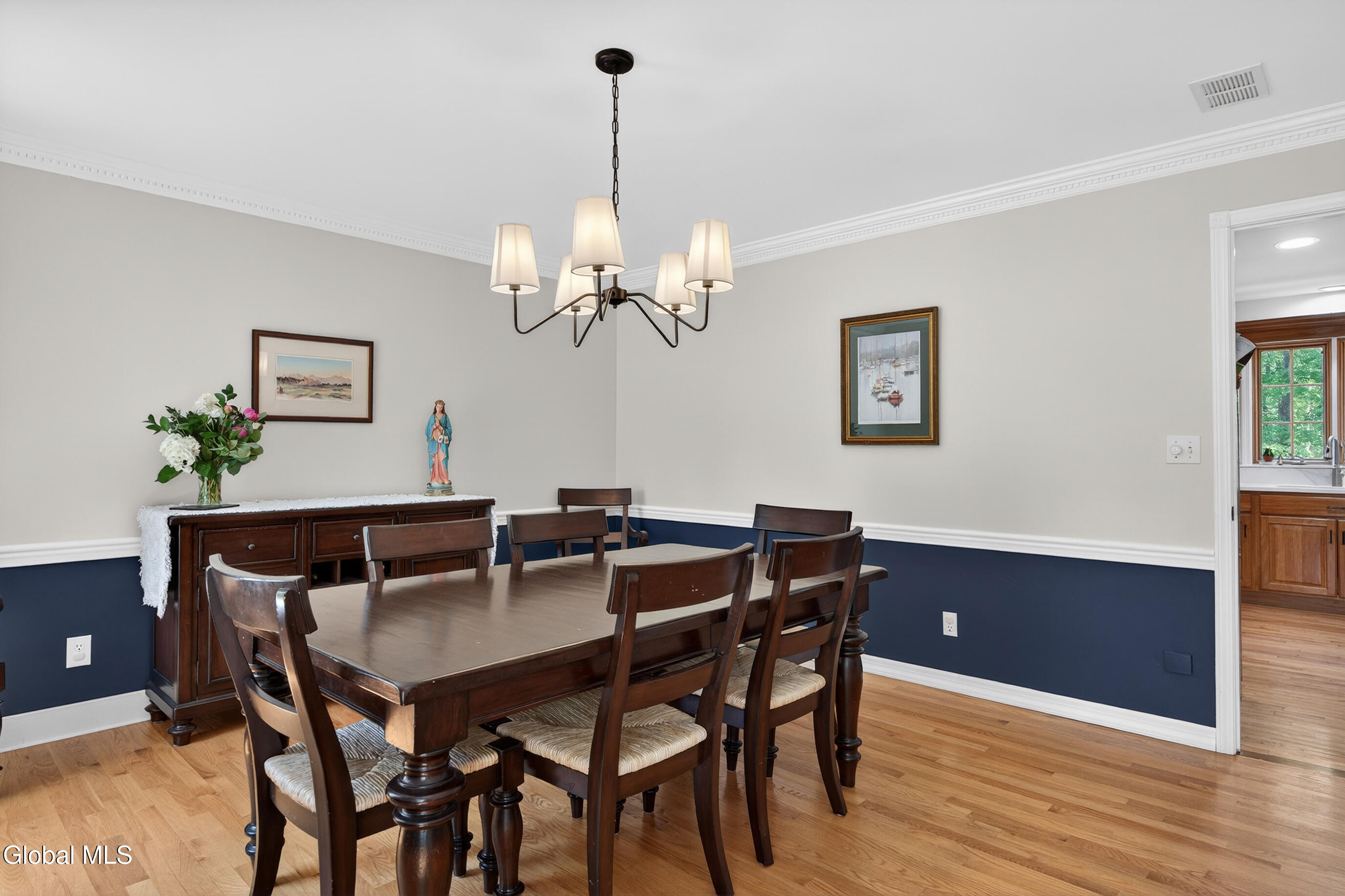 267 Bender Lane Glenmont NY 12077