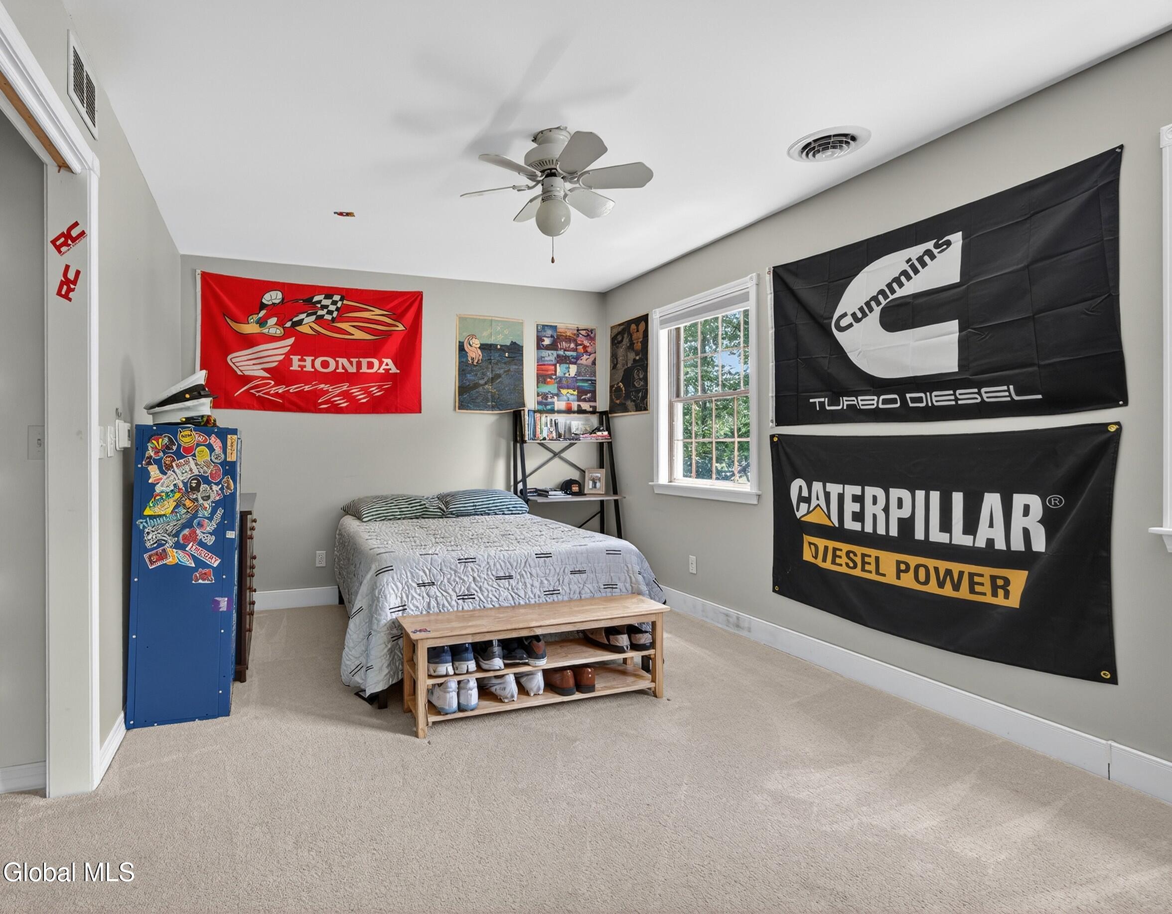 267 Bender Lane Glenmont NY 12077