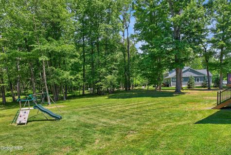 267 Bender Lane Glenmont NY 12077