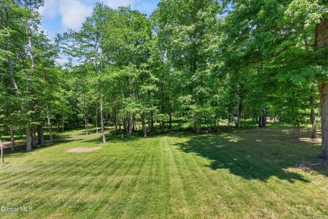 267 Bender Lane Glenmont NY 12077