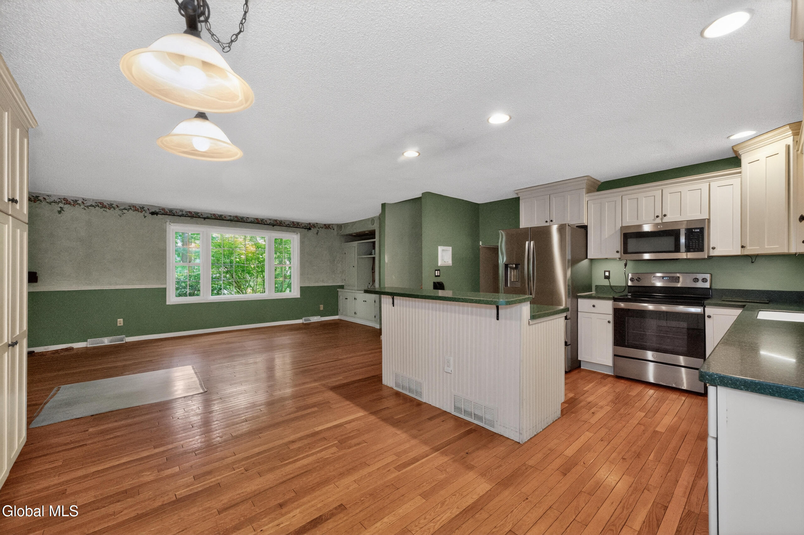 42 Wineberry Lane Malta NY 12020