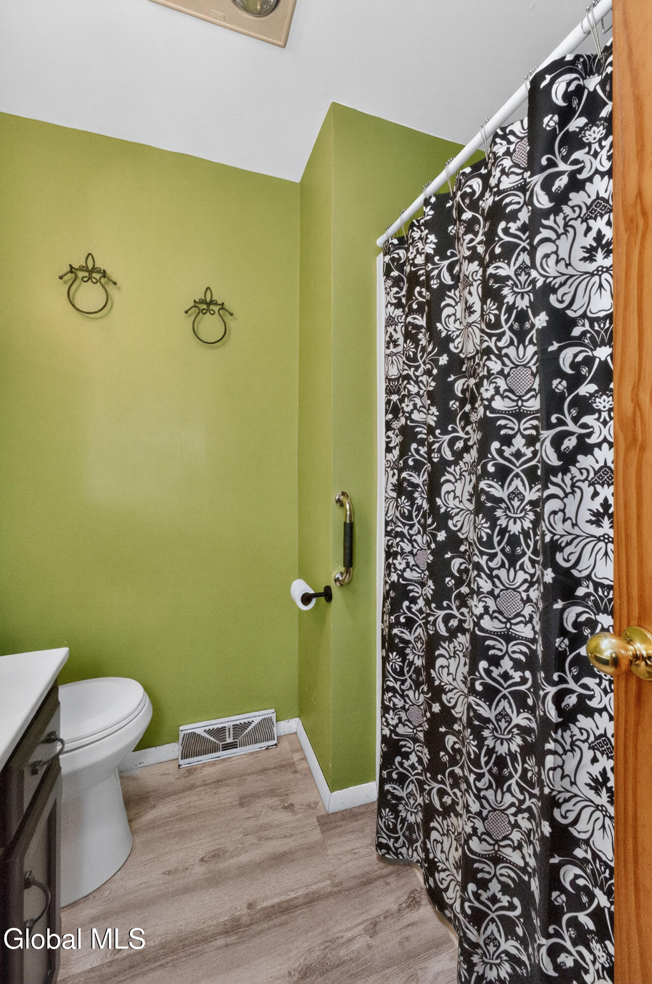 42 Wineberry Lane Malta NY 12020