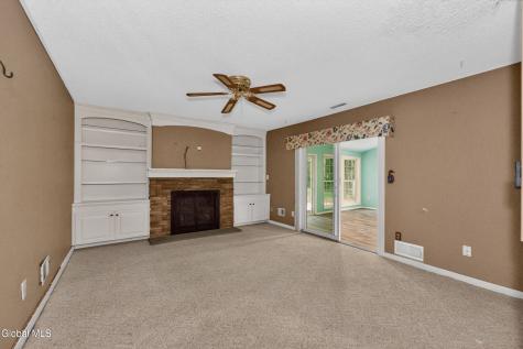 42 Wineberry Lane Malta NY 12020